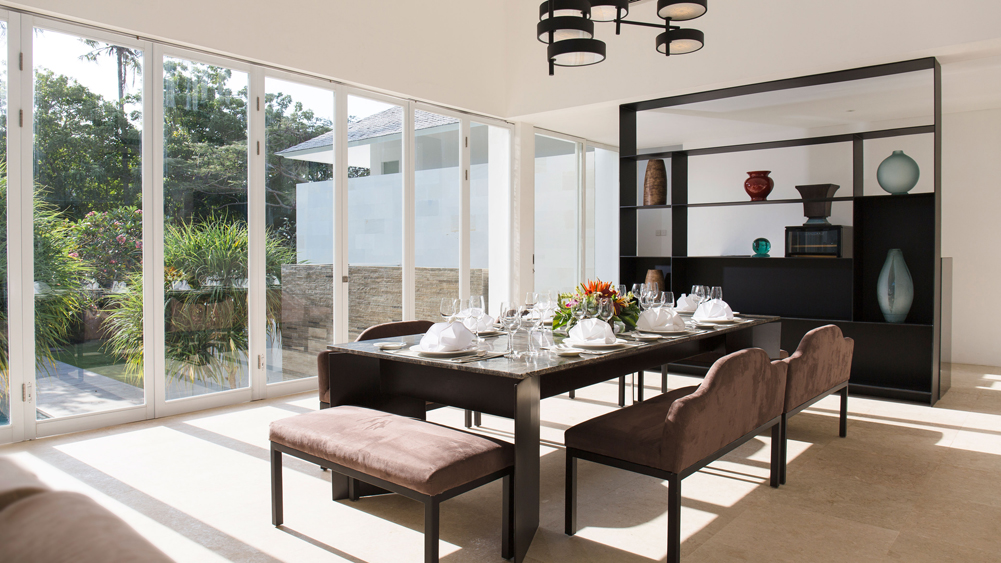 Villa Canggu - Villa South dining area